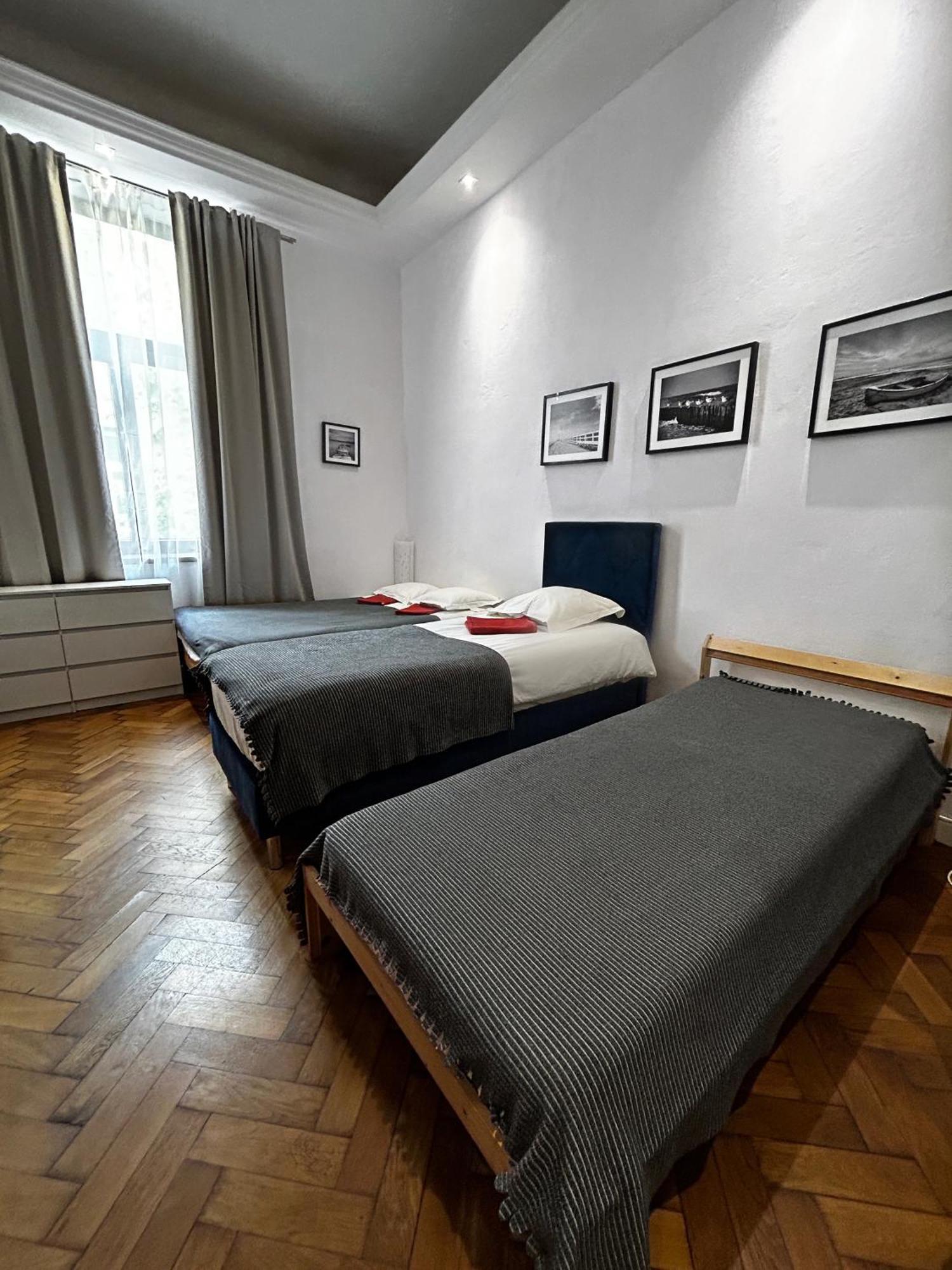 Harmony Aparthotel Krakow Cracóvia Exterior foto