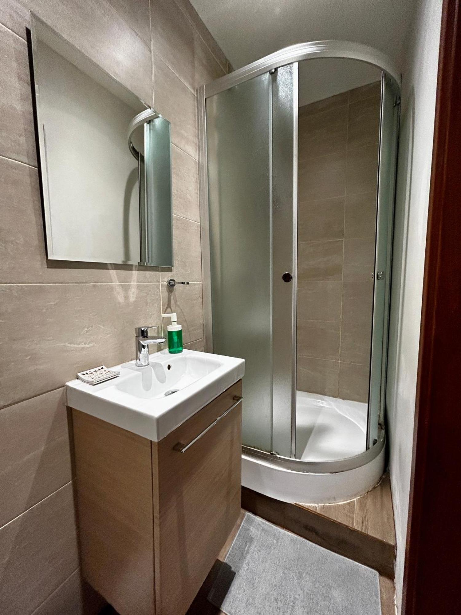Harmony Aparthotel Krakow Cracóvia Exterior foto